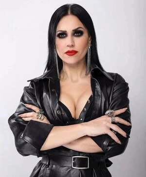 Cristina Scabbia nude 9
