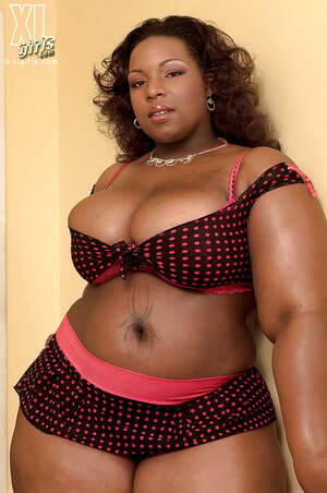 Crystal Clear BBW nude 4