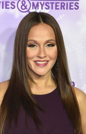 Crystal Lowe nude 11