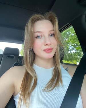 CumForKate nude 4