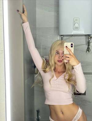 Cutieeeeva nude 3