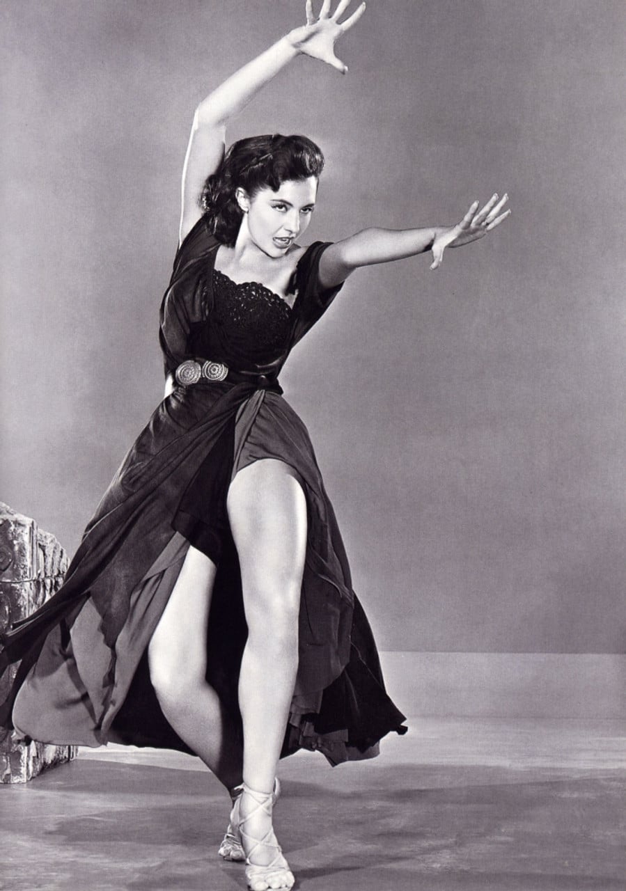 Cyd Charisse nude 11