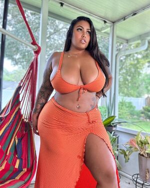 Cynn nude 4