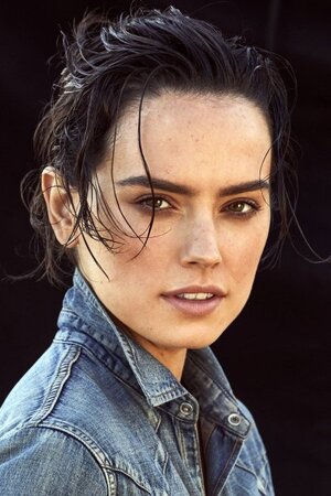 Daisy Ridley nude 12