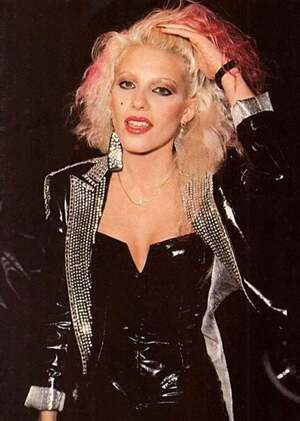 Dale Bozzio nude 7