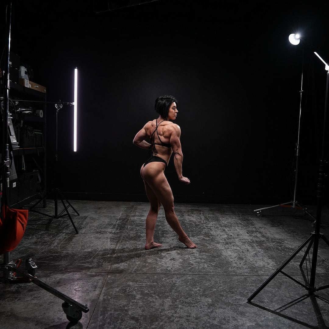 Dana Linn Bailey nude 6