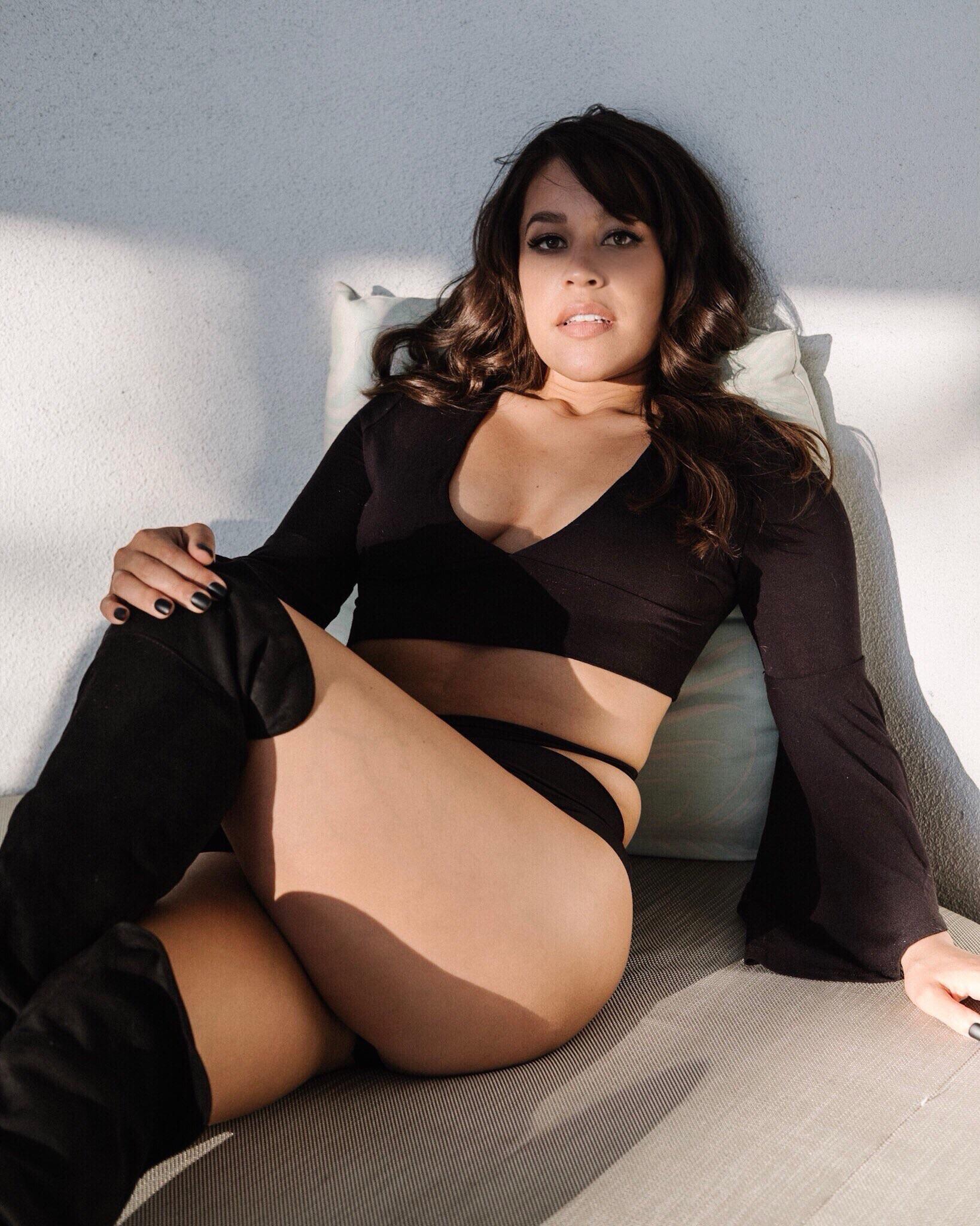 Dani Fernandez nude 2
