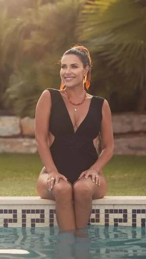 Dania Neto nude 10
