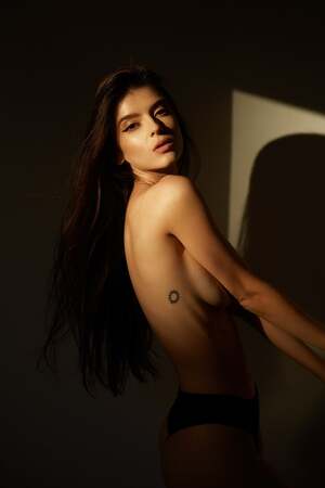 Daniela Raducu nude 11