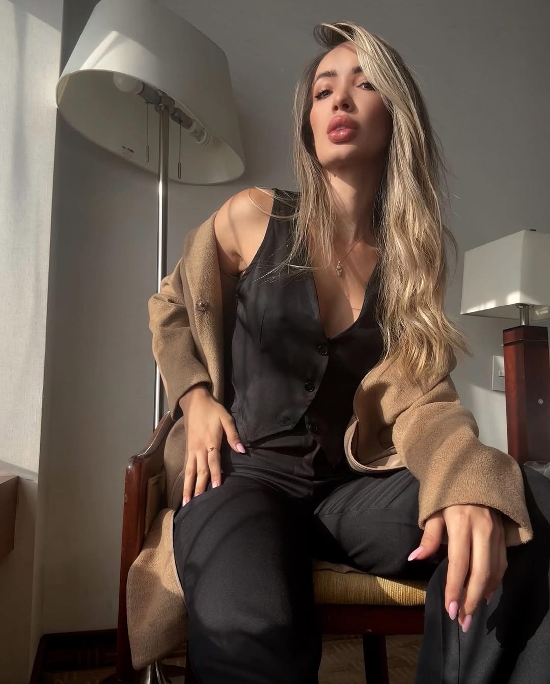 Daniela Rivera nude 6