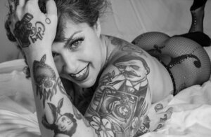 Danielle Colby nude 6