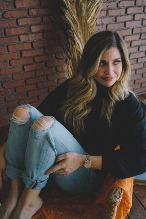 Danielle Fishel nude 11