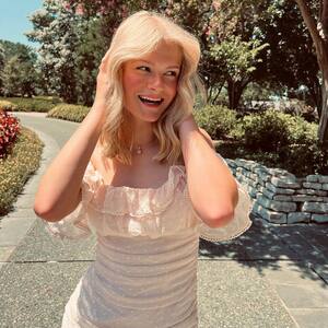 Darci Lynne Farmer nude 5