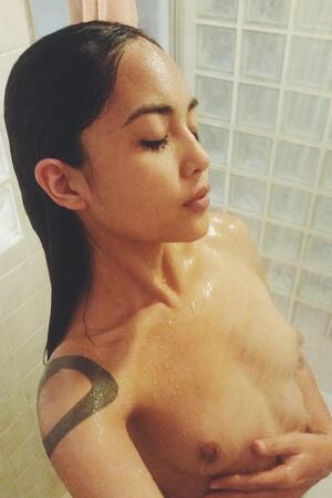Dariej Seira nude 5