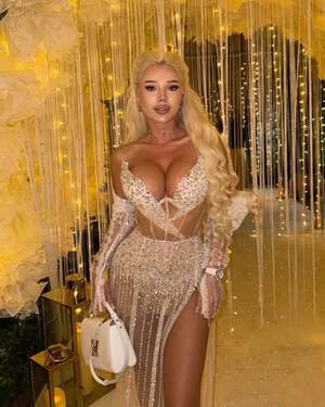 Darina Markina nude 10