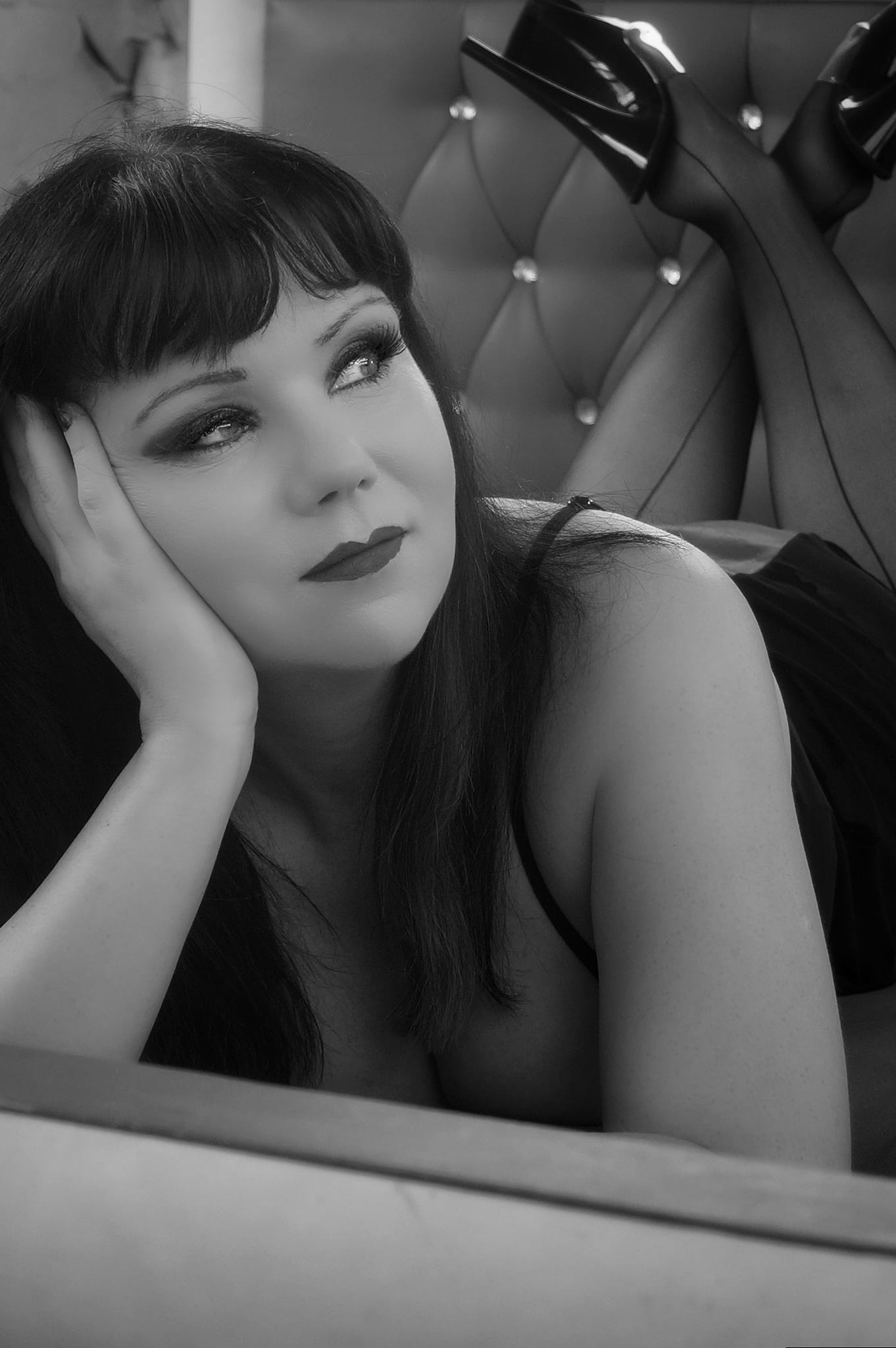 Dark Raven nude 11