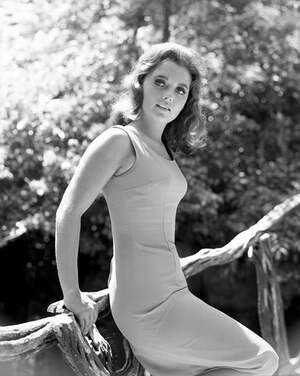 Dawn Wells nude 3