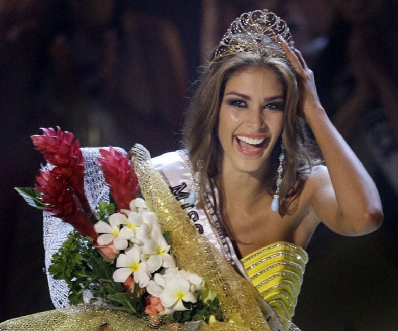Dayana Mendoza nude 5