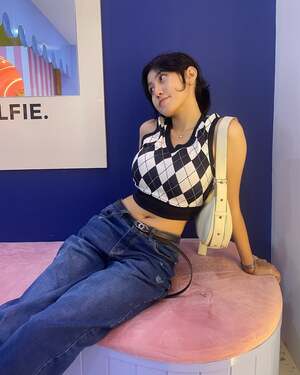 Deandra Aurelia nude 12