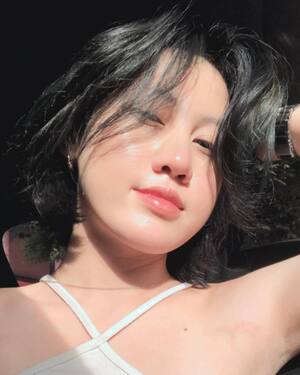 Deandra Aurelia nude 5
