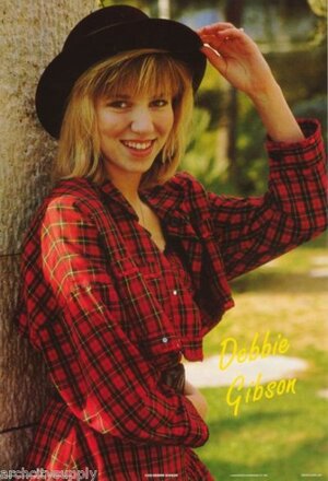 Debbie Gibson nude 9