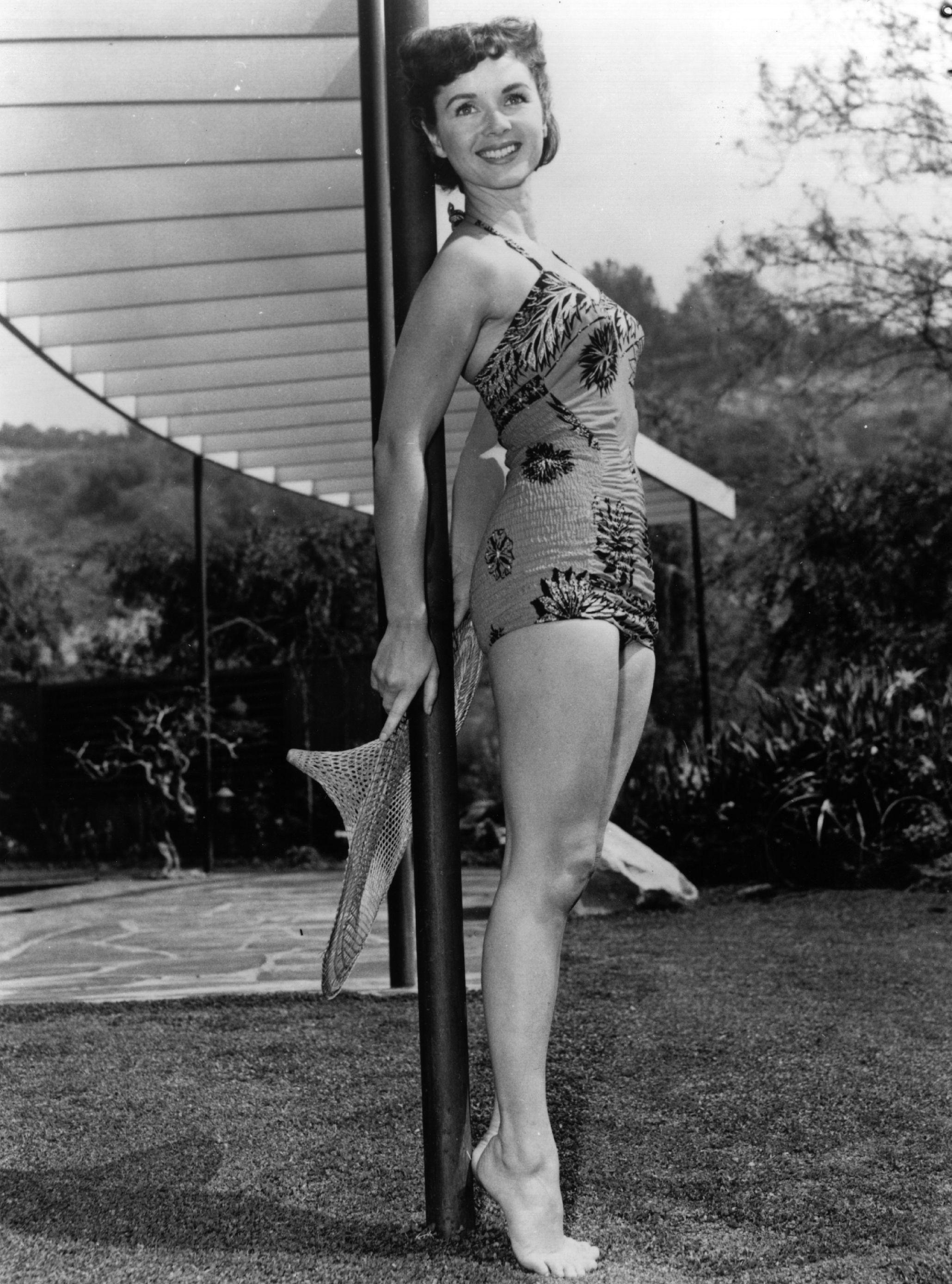 Debbie Reynolds nude 10