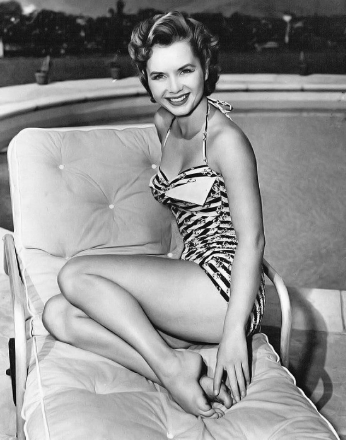 Debbie Reynolds nude 6