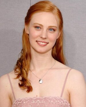 Deborah Ann Woll nude 9