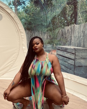 Dee Starks nude 1