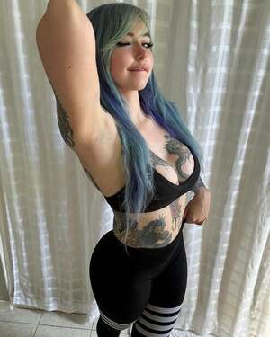 Delanie Strongwaifu nude 5