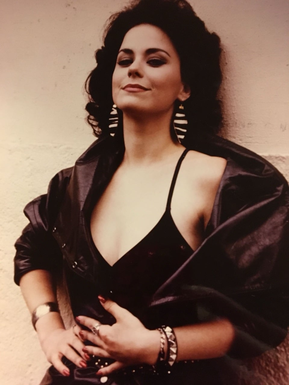 Delta Burke nude 7