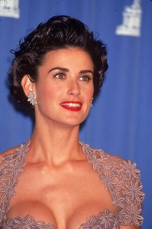 Demi Moore nude 8