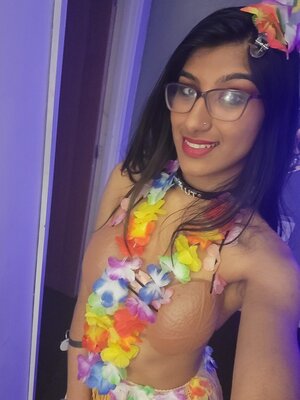 Desi Mouse nude 7
