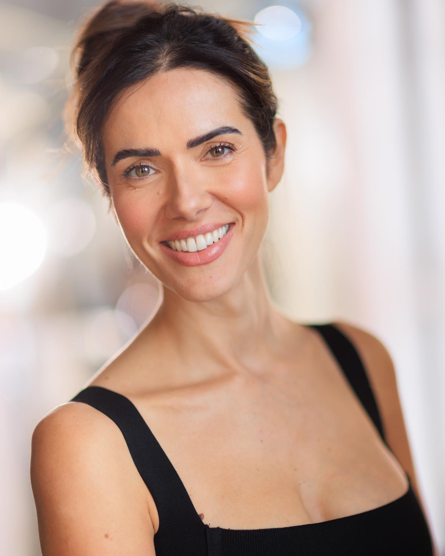 Devora Wilde nude 3