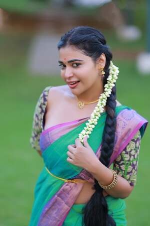 Dharsha Gupta nude 8