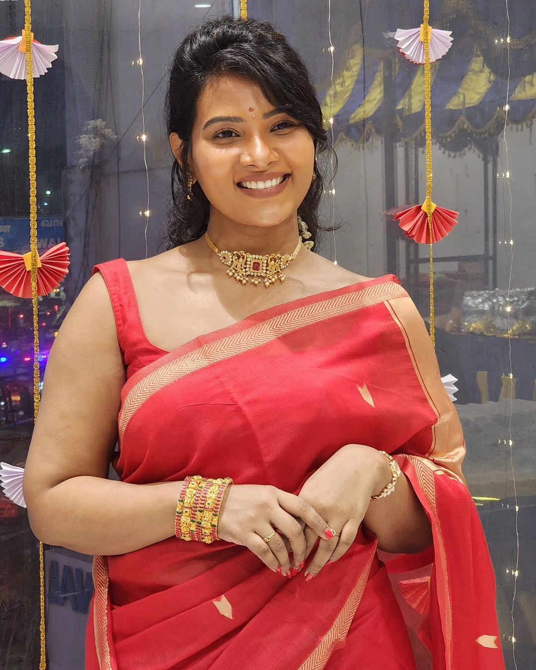 Dhivya Dhuraisamy nude 6