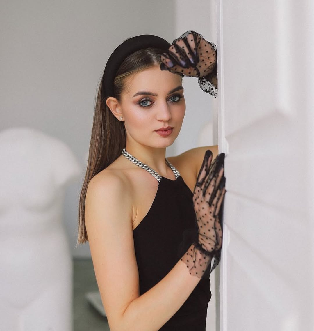 Diana Belitskay nude 9