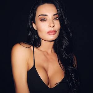 Diana Monteiro nude 9