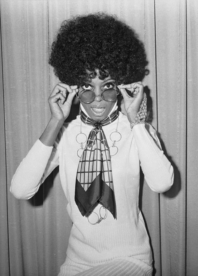 Diana Ross nude 10