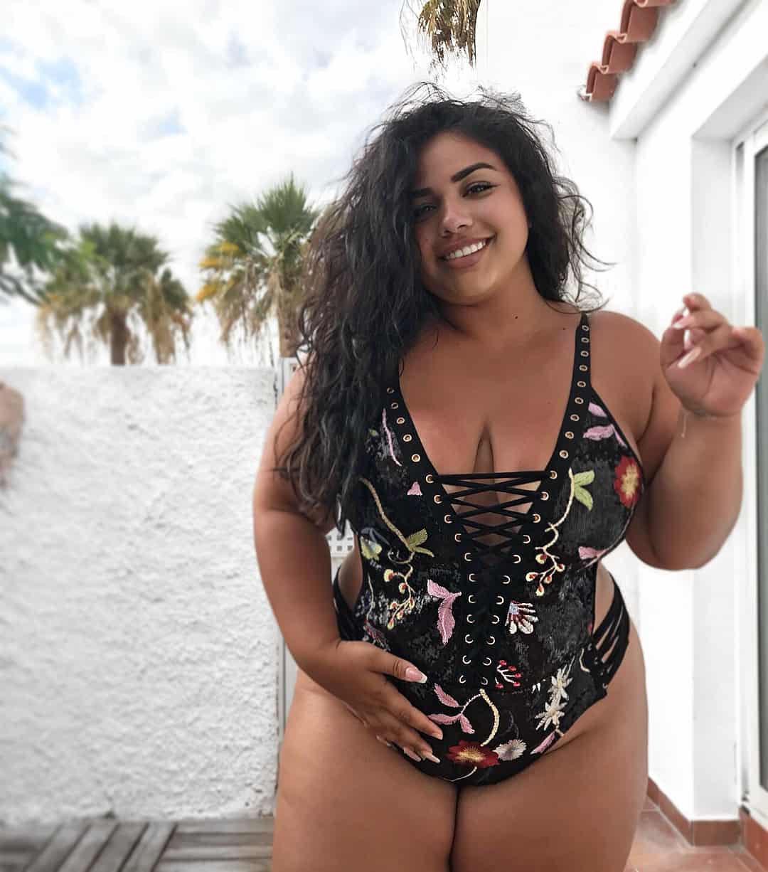 Diana Sirokai nude 5