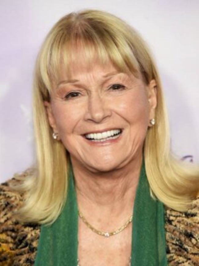 Diane Ladd nude 5
