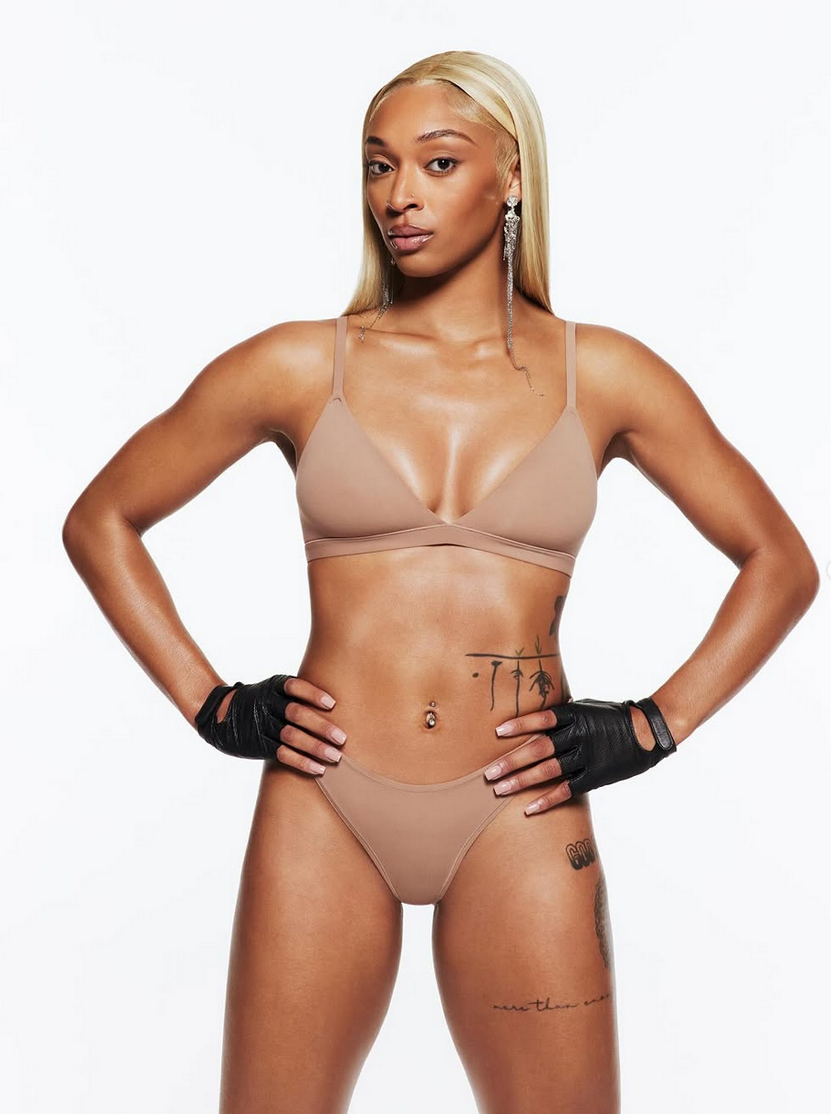 Dijonai Carrington nude 12