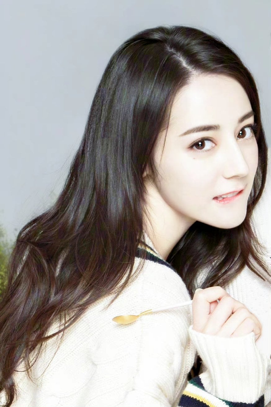Dilraba Dilmurat nude 8