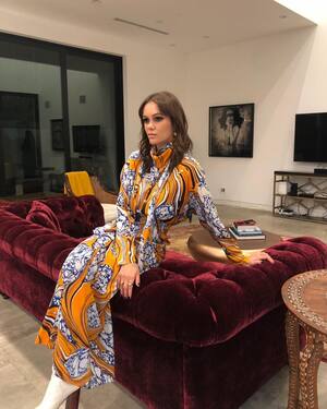 Dina Shihabi nude 5