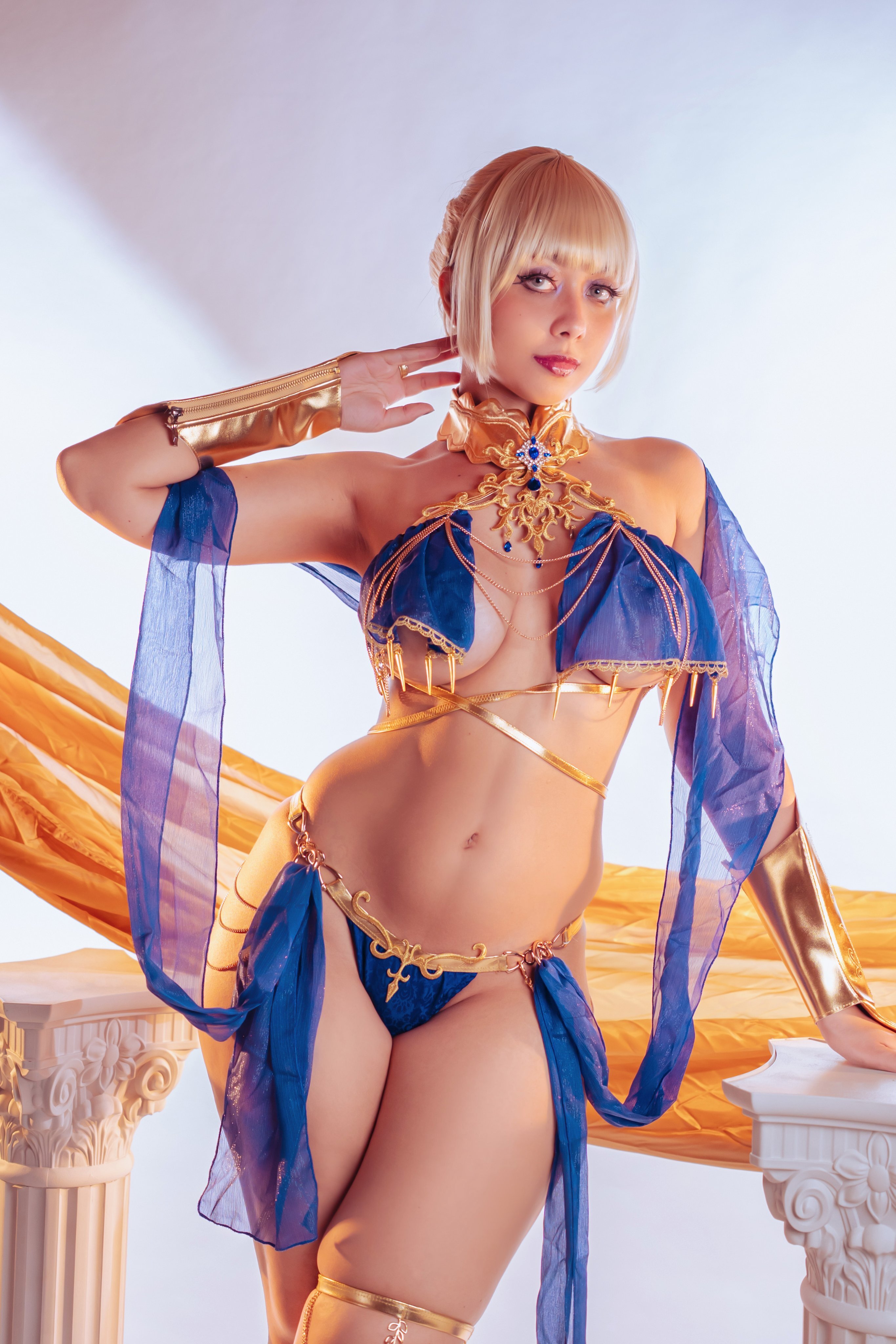 Dira Sama nude 1