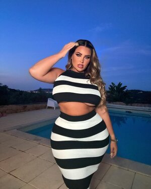 DJ Hannah B nude 12