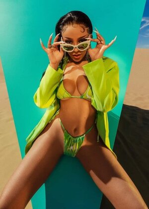 Doja Cat nude 4