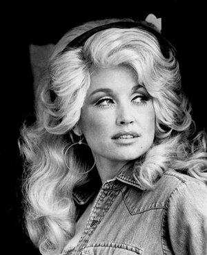 Dolly Parton nude 6