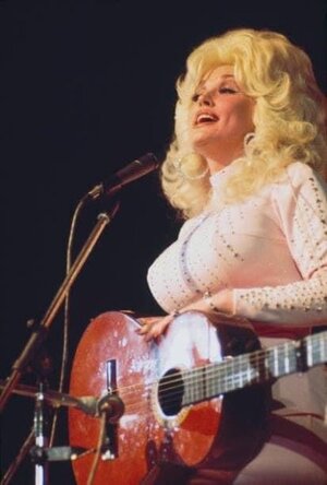 Dolly Parton nude 8