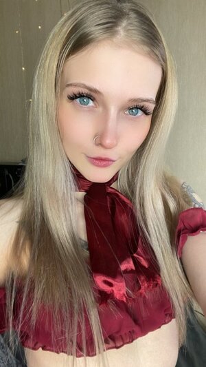 Dolly Rud nude 3